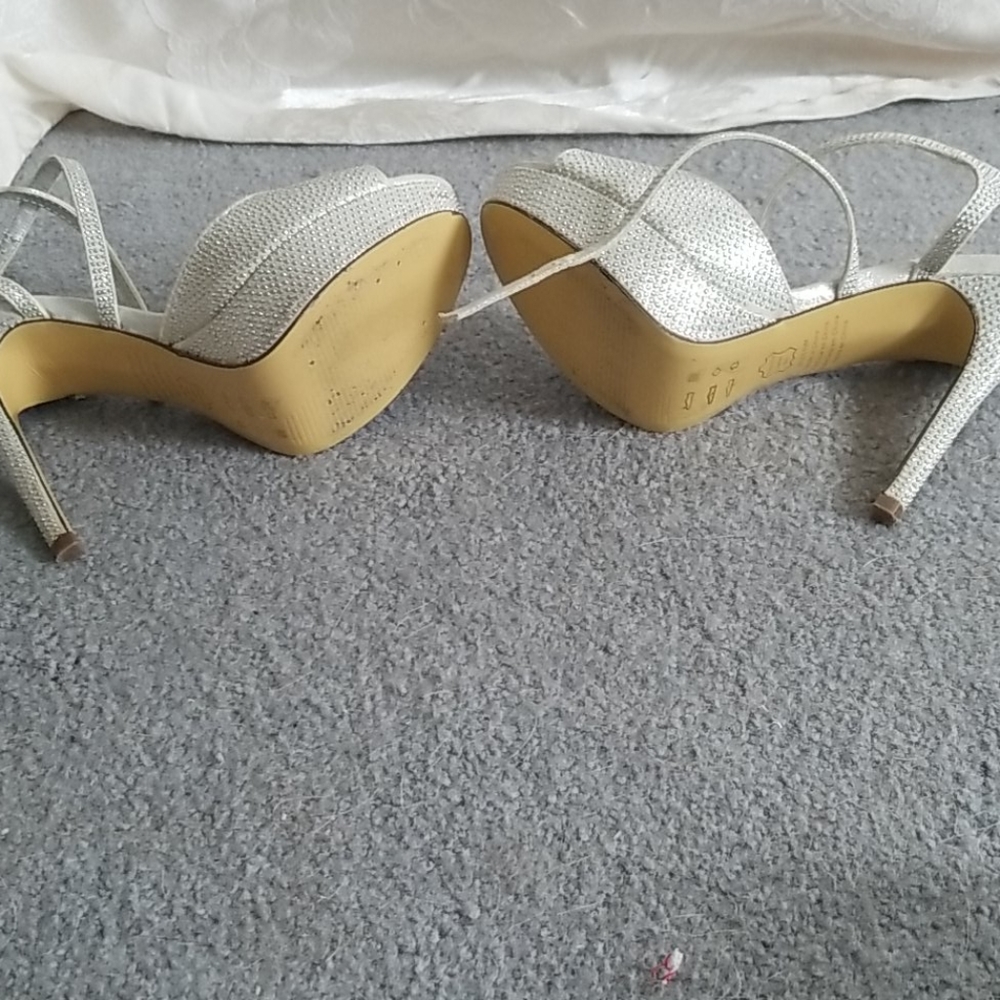 Silver sandals - Picture 3 of 6